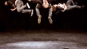 Tridiculous - Akrobatik, Breakdance und Beatboxing Tridiculous - Akrobatik, Breakdance und Beatboxing