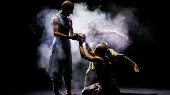 Turning of Bones © Jeanette Bak