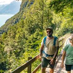 ST (Schweiz Tourismus), Fotoshooting, Geerk, Jan, tourismus, schweiz, landschaft, vierwaldstättersee, zentralschweiz, wandern, sommer, wds (Wiege der Schweiz), Rütli, uri, Urnersee, kantlicht, Seelisberg, wegderschweiz, aussicht, Jan Geerk