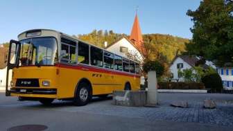 Oldie-Postauto Angelikas Reisepost