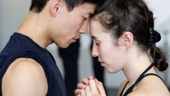 Turning of Bones © Jeanette Bak