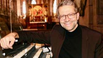 Orgelkonzert mit dem Freiburger Münsterorganisten Jörg Josef Schwab Orgelkonzert mit dem Freiburger Münsterorganisten Jörg Josef Schwab
