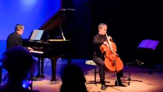 Graham Waterhouse (Cello), Timon Altwegg (Klavier)
