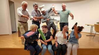 Lüüge und anderi Zuetate