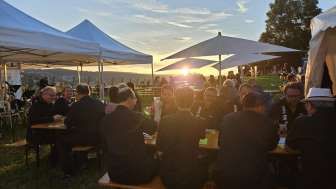 Traubenblütenfest 24 Sonnenuntergang (1)