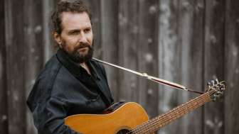 Shem Thomas: Solokonzert im Bild-Rauschen-Studio