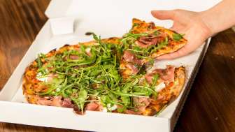 26 fh pizza box summer web