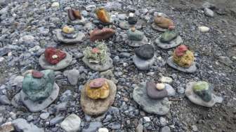Stein um Stein: LandArt an der Thur Stein um Stein: LandArt an der Thur