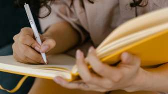 Schreibwerkstatt 2026 Quelle mart production 7606033 via Pexel