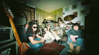 Temple Solaire (CH) + Jigsaw Beggars (AUT)