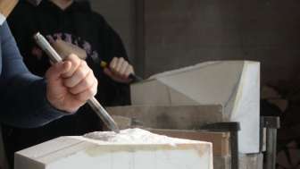 Eintauchen in das Handwerk am Stein Eintauchen in das Handwerk am Stein