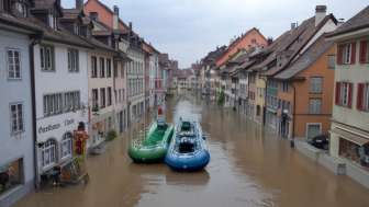 Lichtgestalt der Dunkelheit