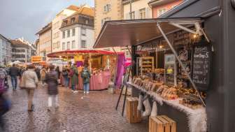 Sh martinimarkt fronwagplatz staende november herbst 