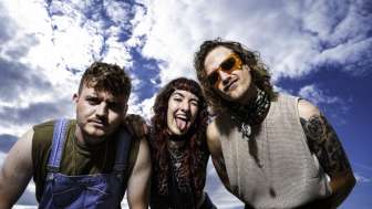 Mama Jefferson, Powerrock Trio aus Zürich