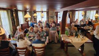 Mittagstisch (SENIOR MACH MIT) Mittagstisch (SENIOR MACH MIT)